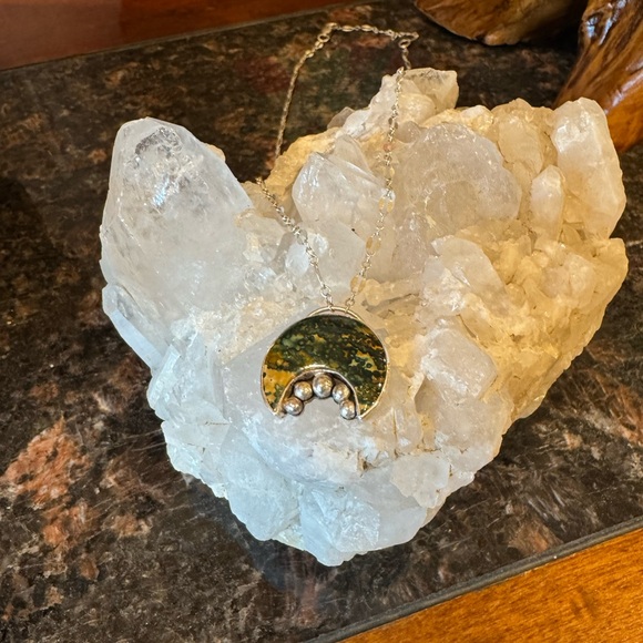 Artisan Redington Jewelry Sterling Silver Ocean Jasper Moon Pendant Necklace - Picture 4 of 16